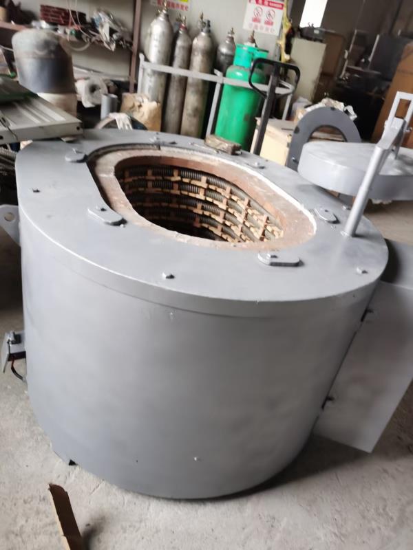 Core Power Frequency Induction Furnace